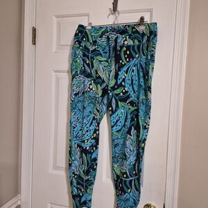 Lilly Pulitzer Mid Rise Island Jogger Large